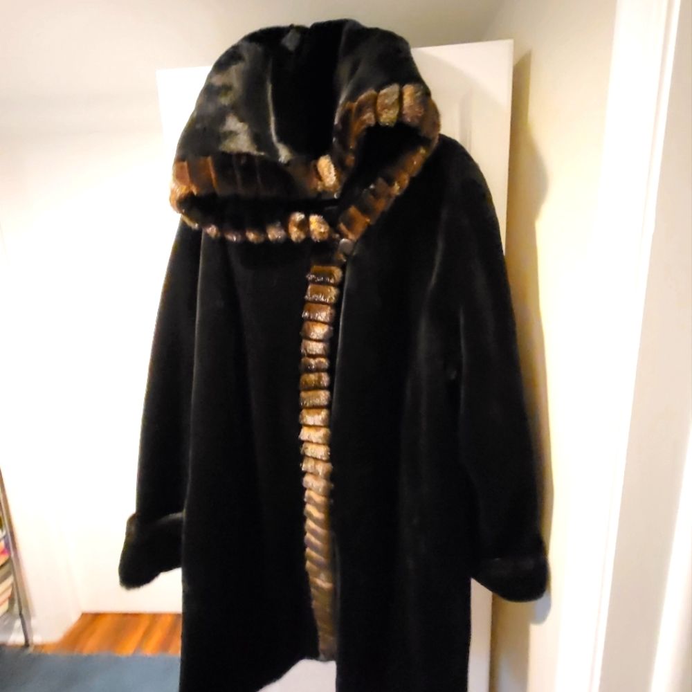 Winter faux black/brown fur hooded coat